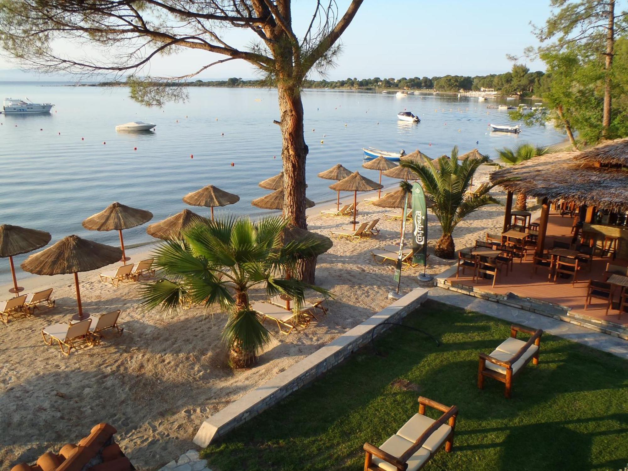 Vergos Hotel Вурвуру Экстерьер фото