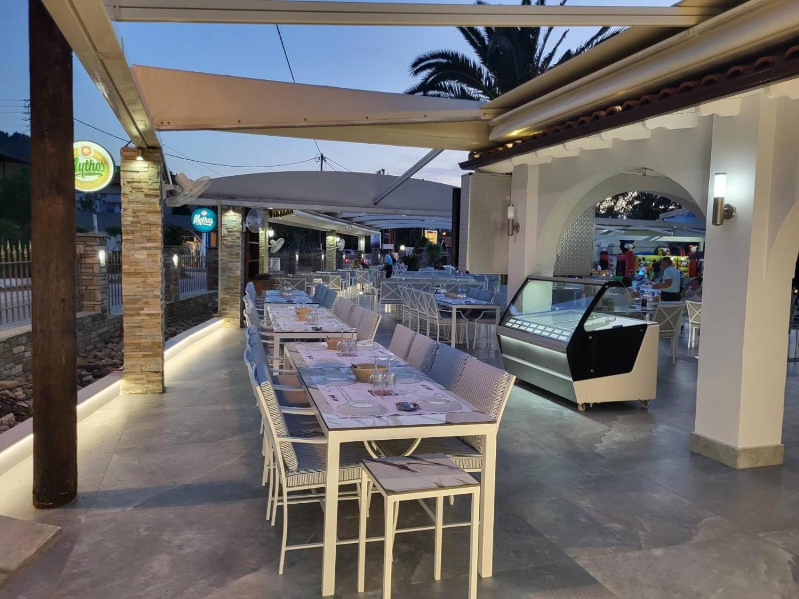 Vergos Hotel Вурвуру Экстерьер фото