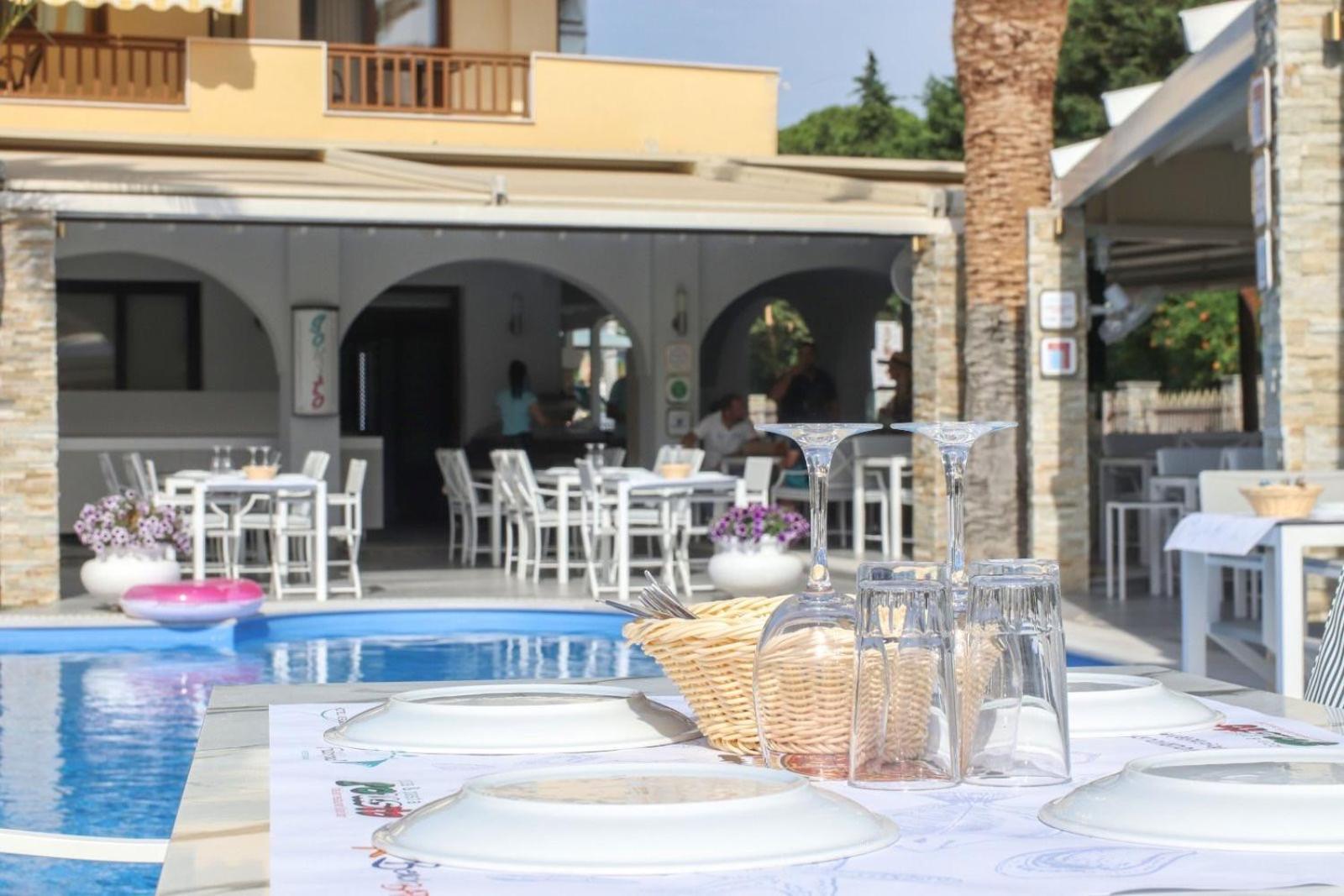 Vergos Hotel Вурвуру Экстерьер фото