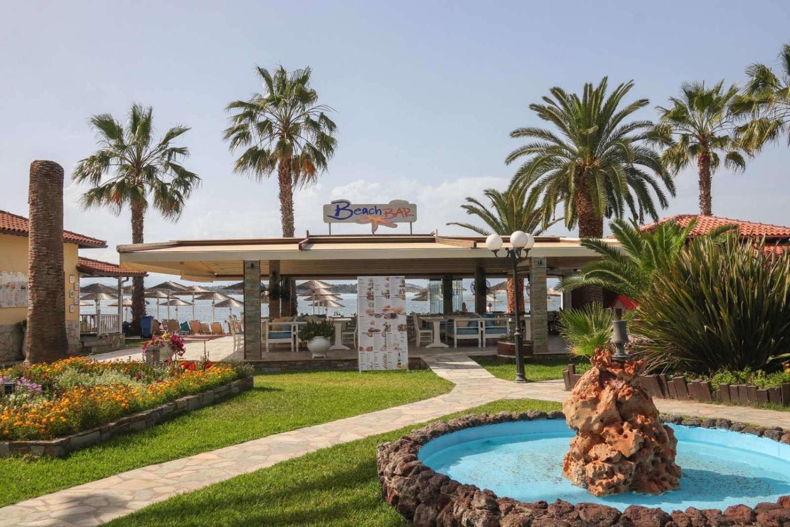 Vergos Hotel Вурвуру Экстерьер фото