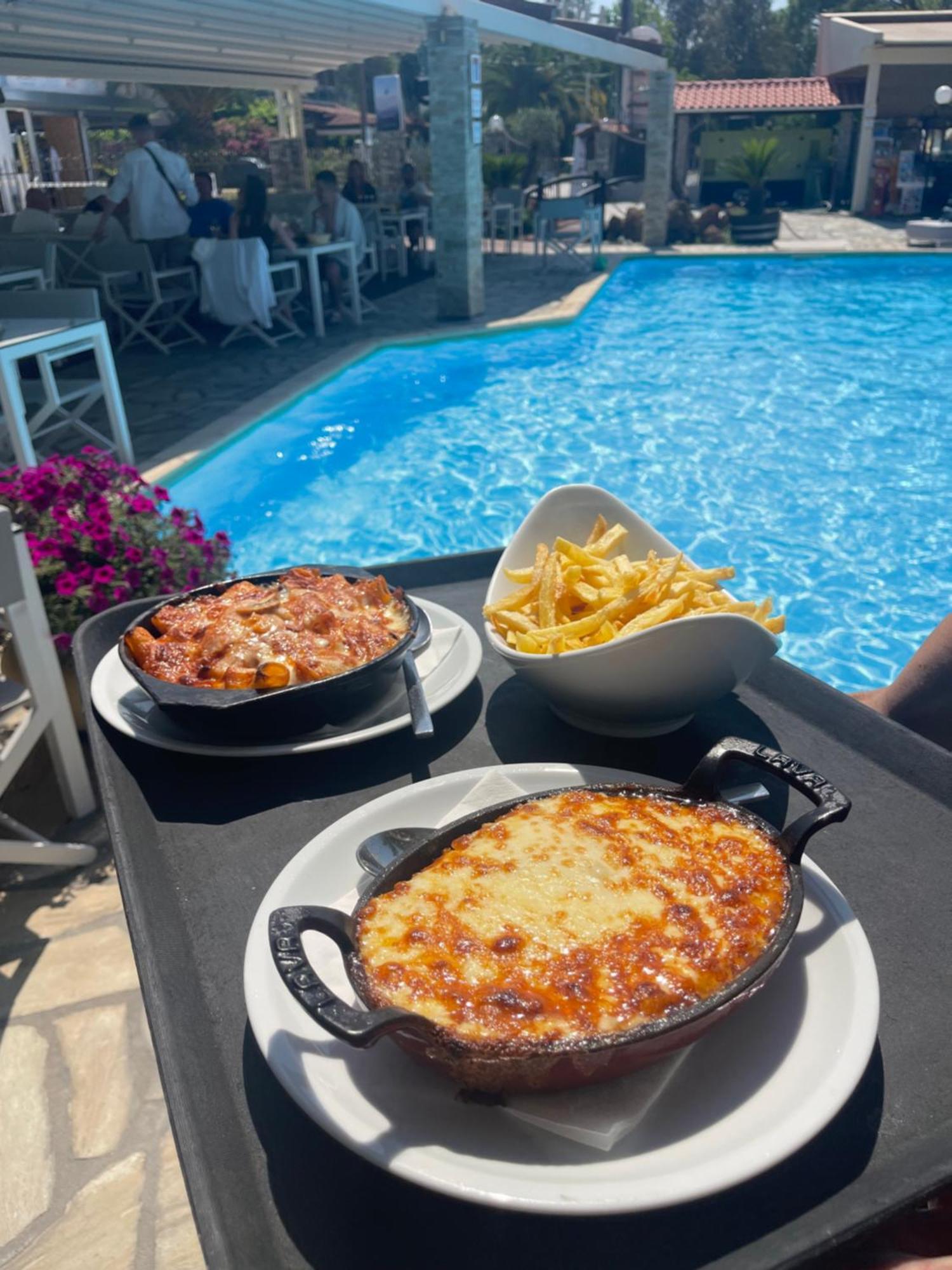 Vergos Hotel Вурвуру Экстерьер фото