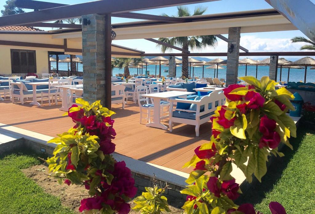 Vergos Hotel Вурвуру Экстерьер фото