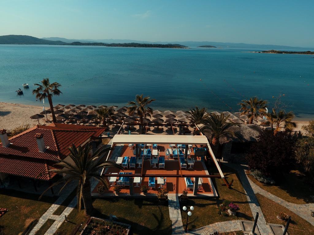 Vergos Hotel Вурвуру Экстерьер фото